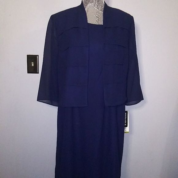 New, with tags. Navy Blue Danny & Nicole Two Piece Dress, Size 14 - Picture 5 of 5